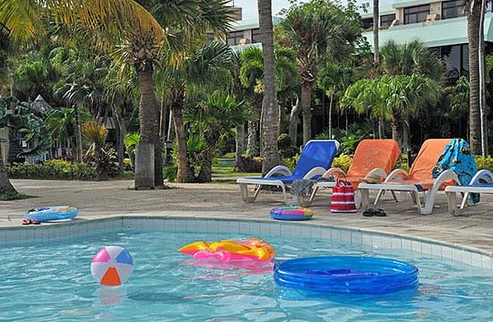 Sol Palmeras - Piscina para niños
